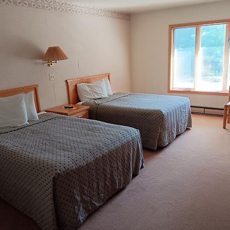 White Birch Inn Sturgeon Bay Extérieur photo